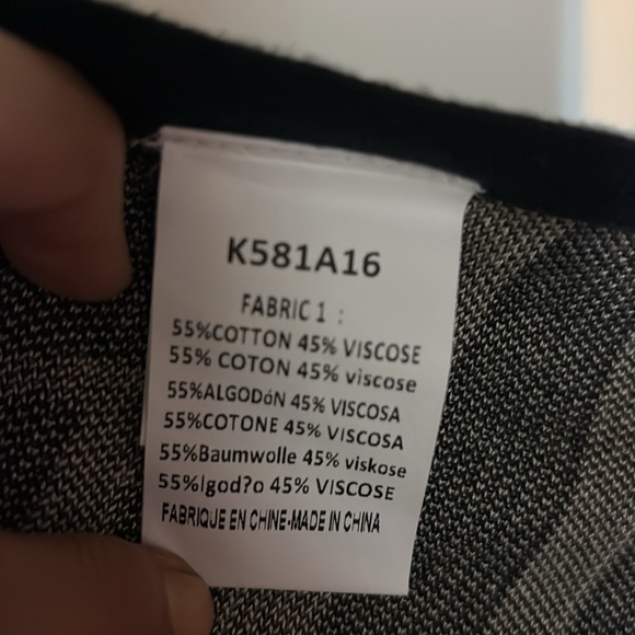 Molly Bracken Aztec Design Sweater/Poncho Style - One Size-Looks to fit XL or 2X - Picture 8 of 9